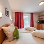 Haus Modau Апартаменти *